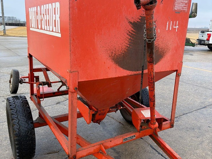 pull-type-port-o-seeder-image-9