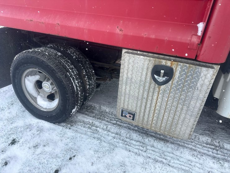 chevrolet-3500-image-14