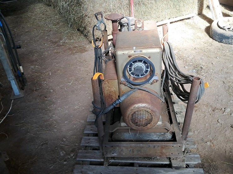 #136-•-hobart-welder-image-6