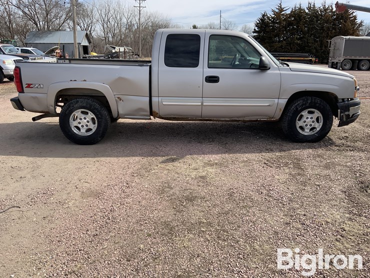 2005-chevrolet-silverado-1500-image-4