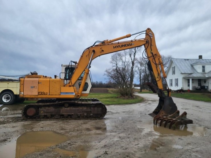 hyundai-robex-130-lc-image-6