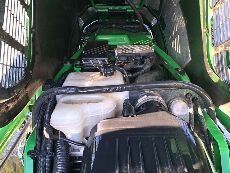 2010-john-deere-6230-image-12