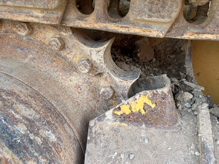 2015-caterpillar-d5k-image-49