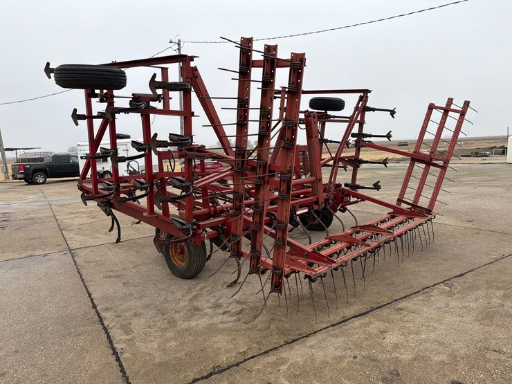 case-ih-4500-image-4