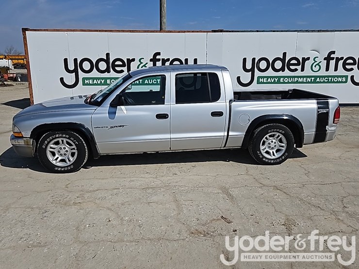 2001-dodge-dakota-sport-image-2