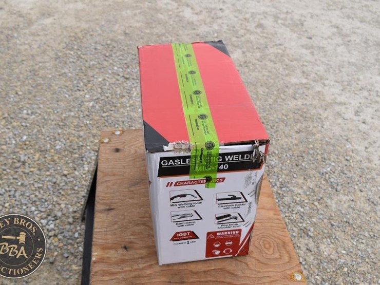 landhero-welding-machine-43424-image-6