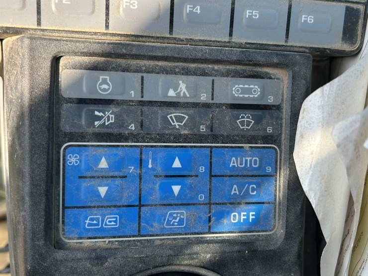 2017-komatsu-pc88mr-10-image-53