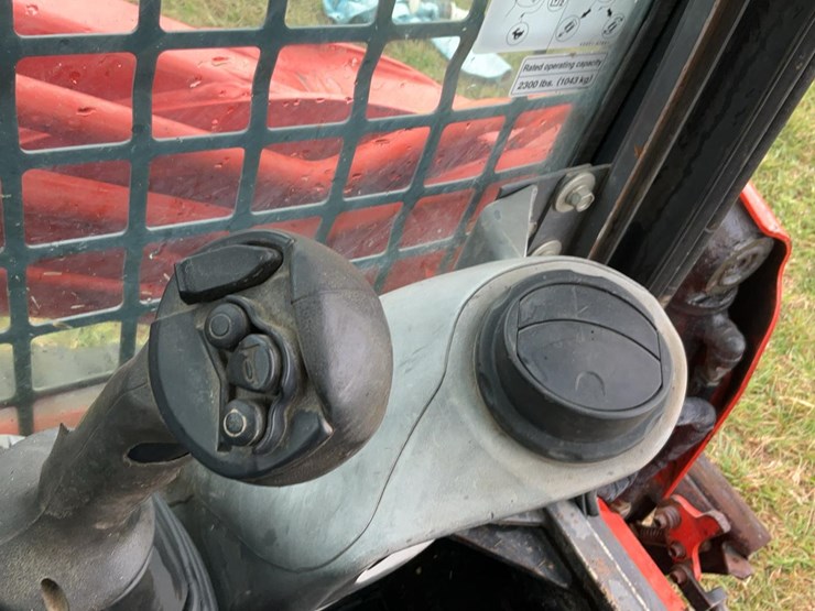 #250-•-2020-kubota-slv75-2-skid-steer-image-20