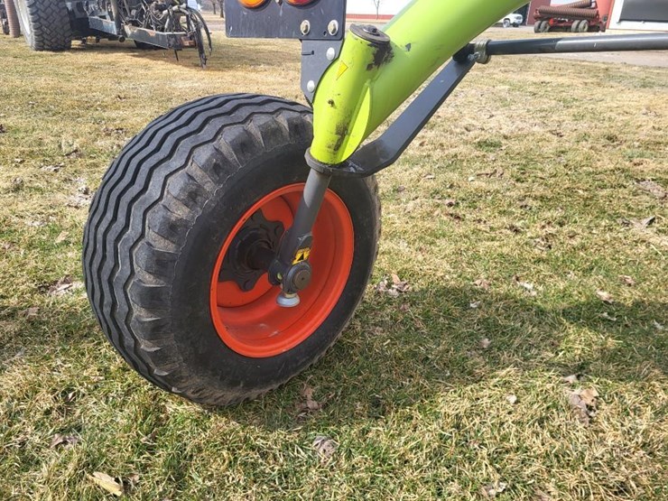 2017-claas-liner-2900-image-21