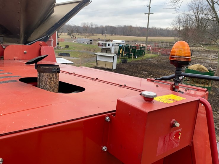 case-ih-6088-image-58