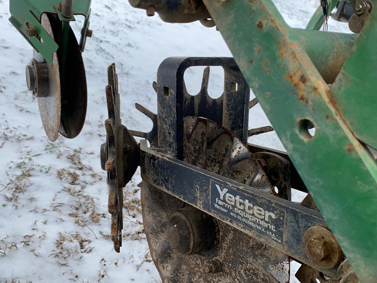 john-deere-7000-image-28