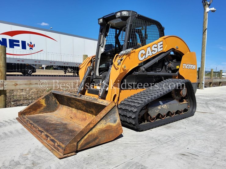 2022-case-tv370b-image-3