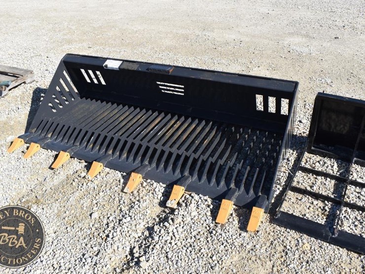 landhonor-rock-bucket-(78in)-40331-image-9