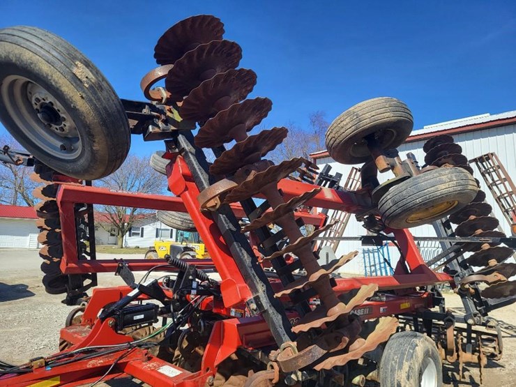 case-ih-true-tandem-330-turbo-image-15