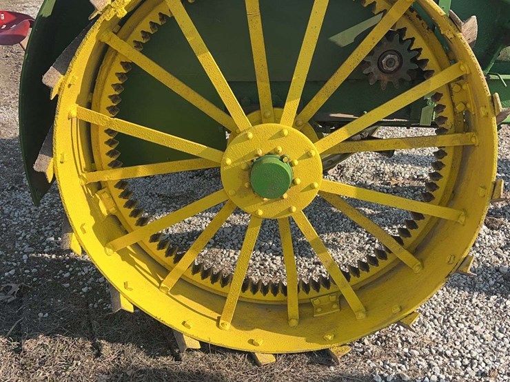 12-25-waterloo-boy-model-n-image-22