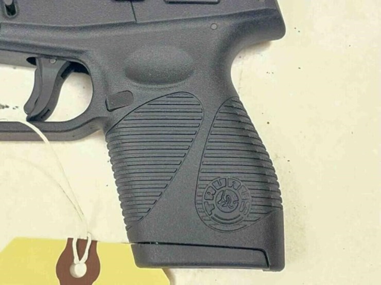 taurus-pistol-image-11