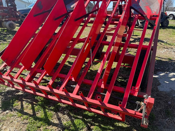 kuhns-1034-hay-accumulator---field-ready-image-3