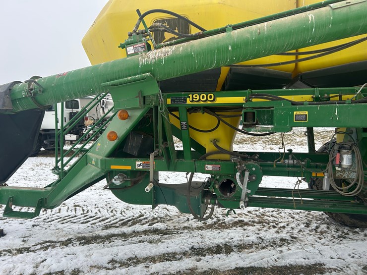 john-deere-1900-image-9