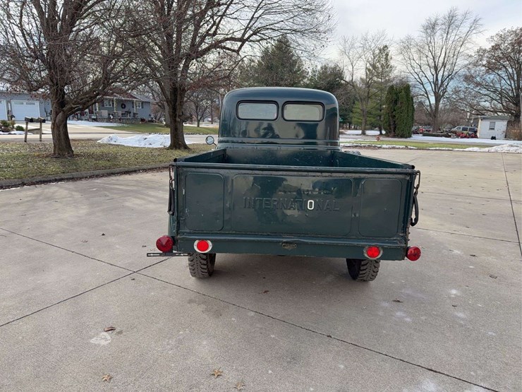 1951-international-l-112-image-8