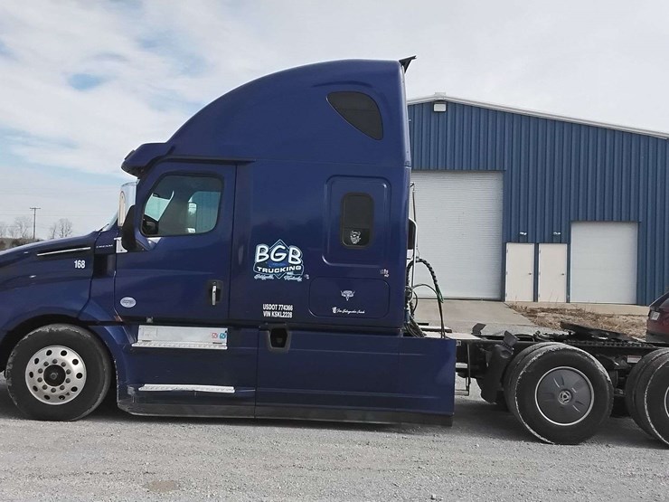 2019-freightliner-cascadia-pt126sl-3akjhhdr0kskl2228-mileage:-688348-image-11