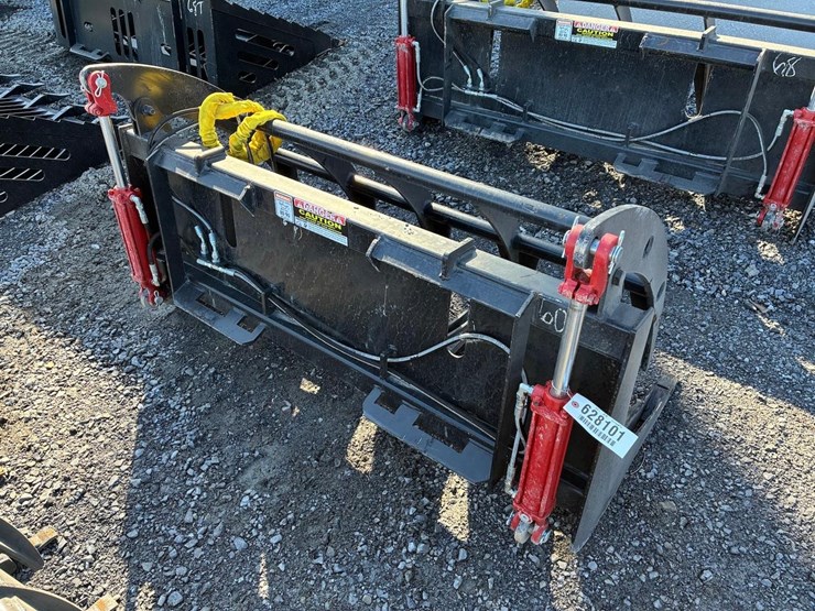 wildcat-60"-skid-steer-root-rake-grapple-image-4