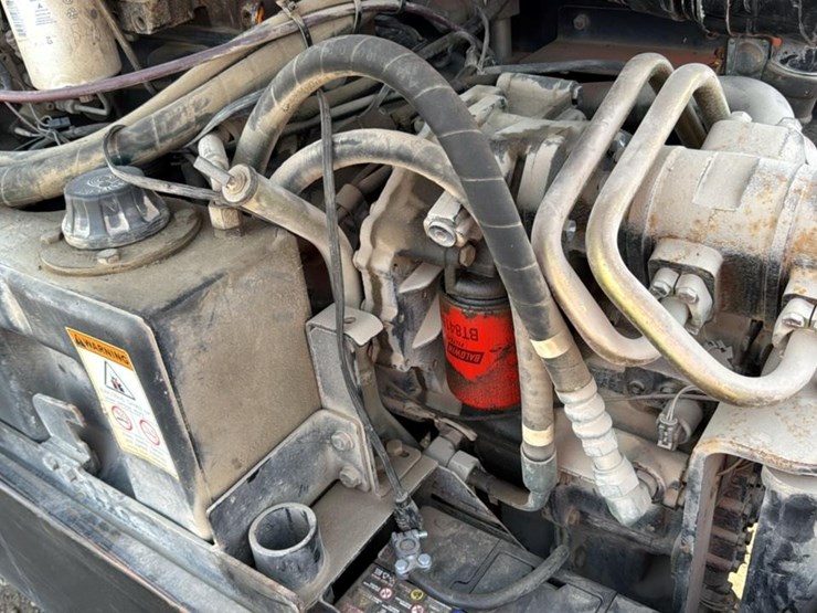 2007-lull-644-image-27