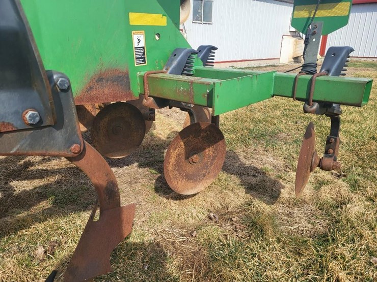 john-deere-2700-image-23