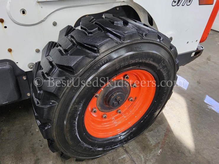 2019-bobcat-s770-image-15