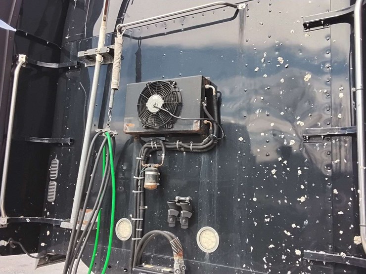 2018-freightliner-glider-3alxfbcg6jdju6496-mileage:-841274-image-44