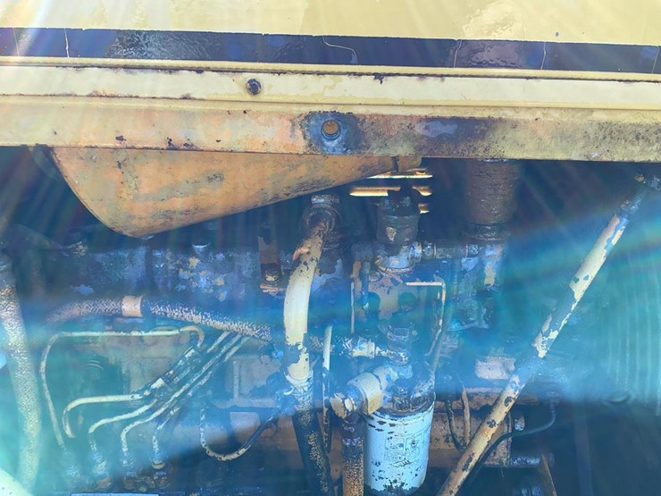 #350-•-1978-komatsu-d31-16-dozer-image-10