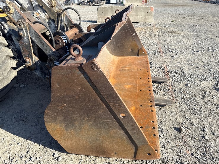 caterpillar-it28f-image-35