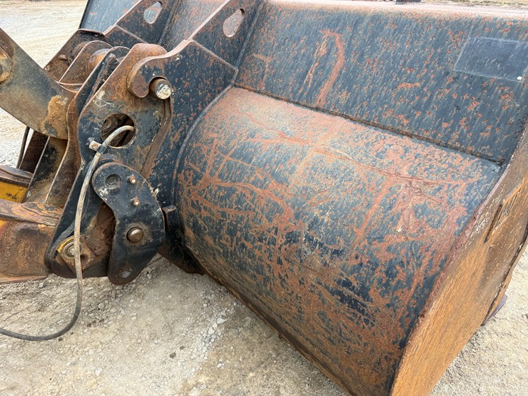 2005-caterpillar-930g-image-24