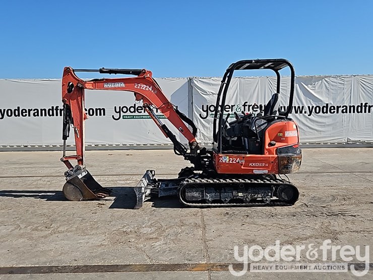 2019-kubota-kx033-4-image-3