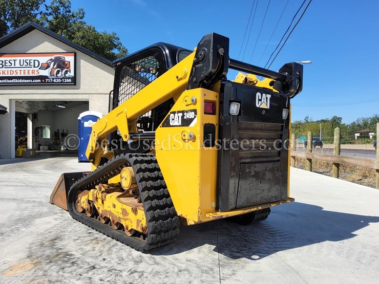 2018-caterpillar-249d-image-3