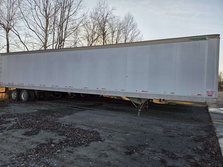 2013-great-dane-van-image-16