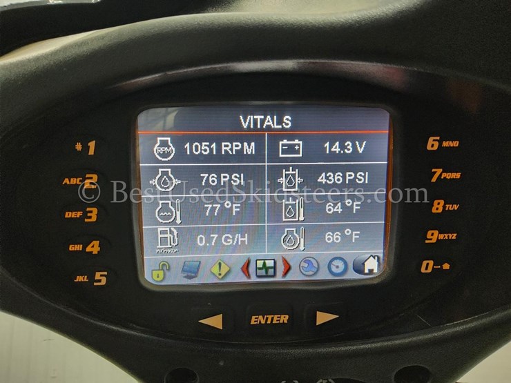 2022-bobcat-t770-image-35