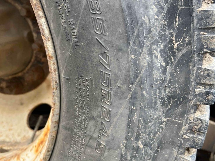 2010-kenworth-t800-image-16