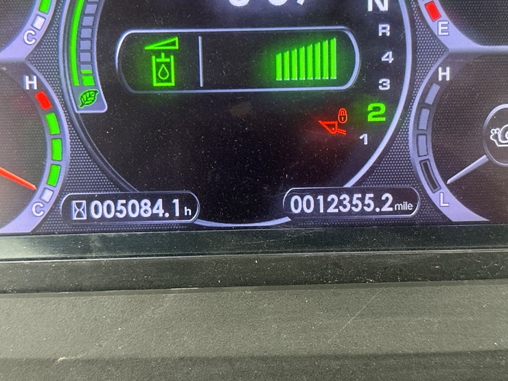 2016-komatsu-wa270-7-image-33