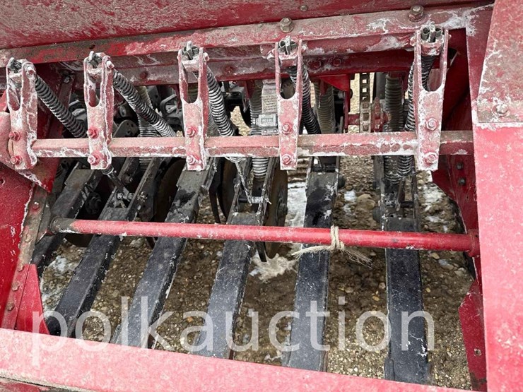 case-ih-5100-image-3