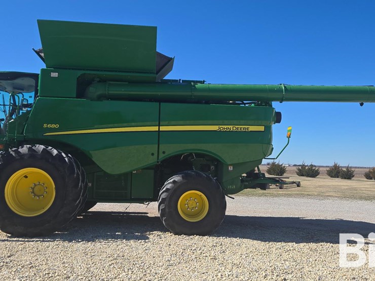 2016-john-deere-s680-image-8