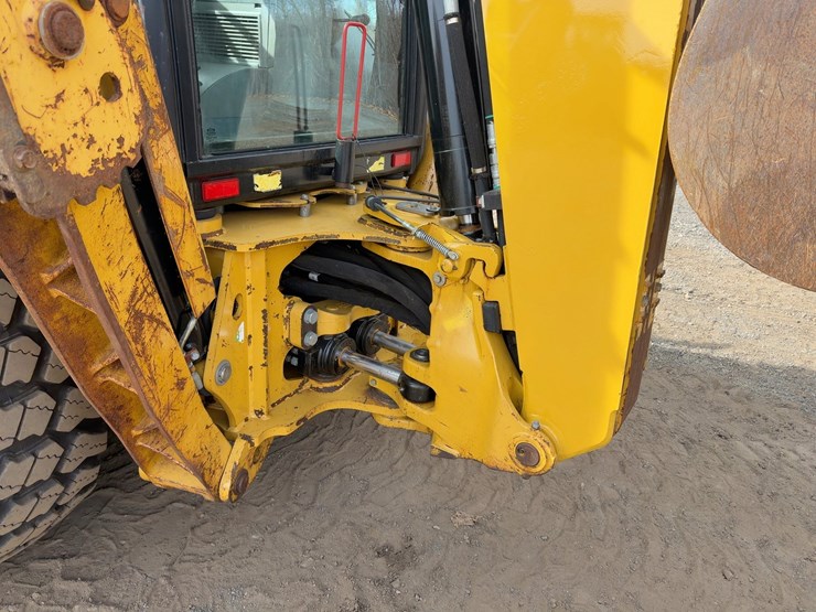 2012-caterpillar-420f-it-image-18