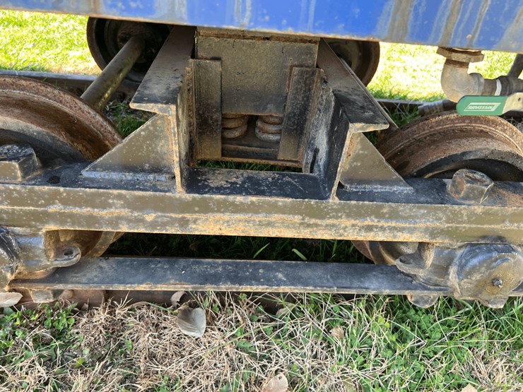 frick-steam-locomotive-with-track-image-230