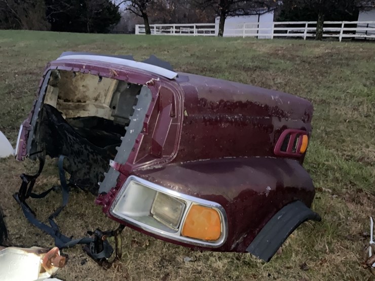 2000-sterling-hood-(used)-image-1