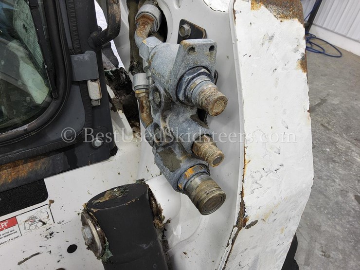 bobcat-s300-image-19