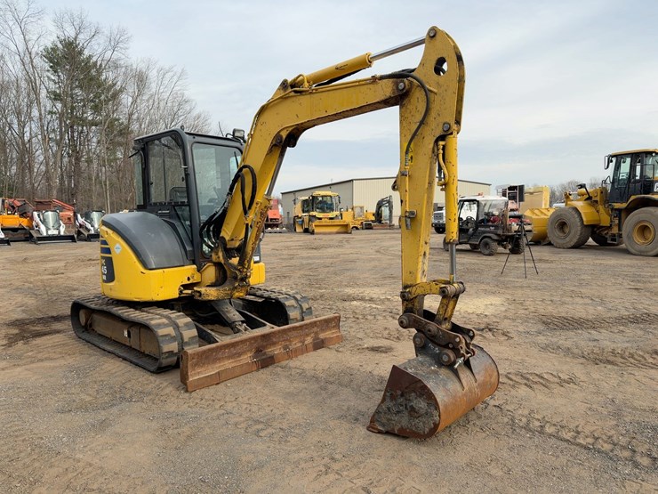 2014-komatsu-pc45mr-3-image-7