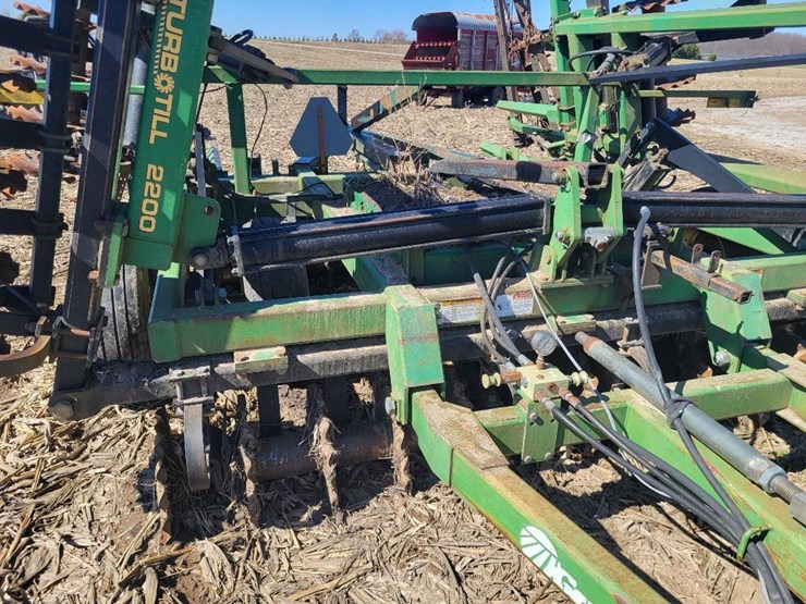 great-plains-2200tt-image-70