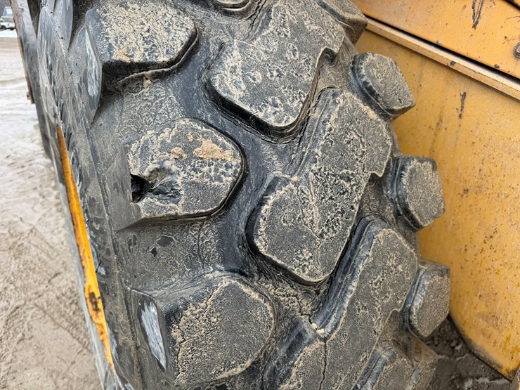 2007-volvo-l120f-image-68