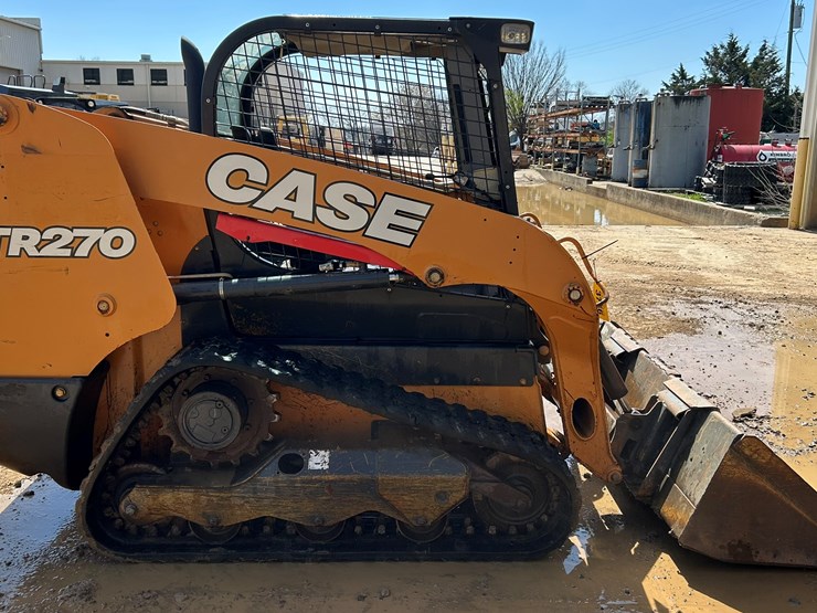 2019-case-tr270-image-6