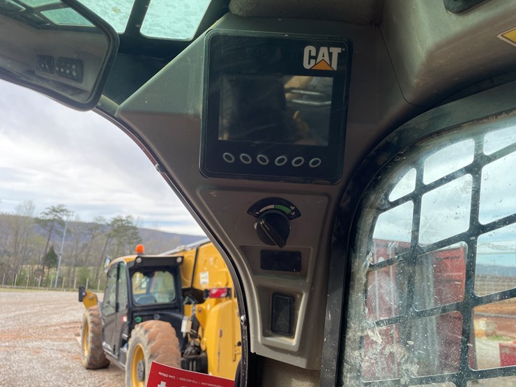 2016-caterpillar-299d2-xhp-image-40