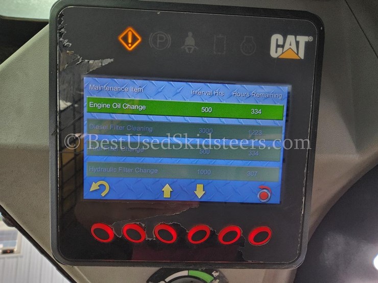 2018-caterpillar-249d-image-30